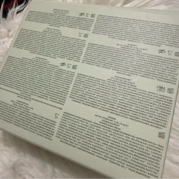 ORIGINS 7-PCâMINI SKINCARE SET â CLEAN BEAUTY FAVORITES! - Picture 13 of 17